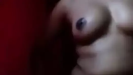 Desi aunty exposing herself before cam