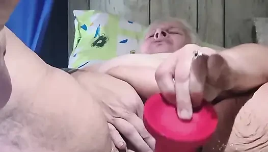 İçerideki yarak için amcığını geniş aç