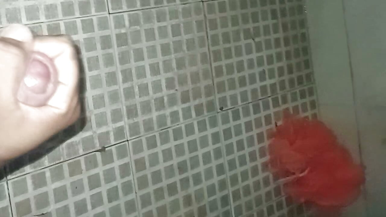 Clouds in the bathroom