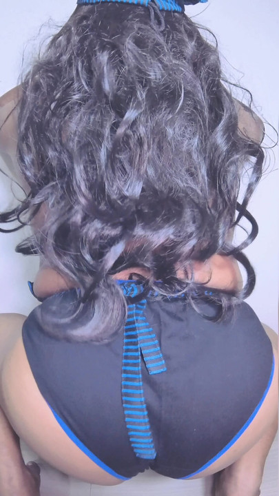 德西女仆娘娘娘腔脱衣舞