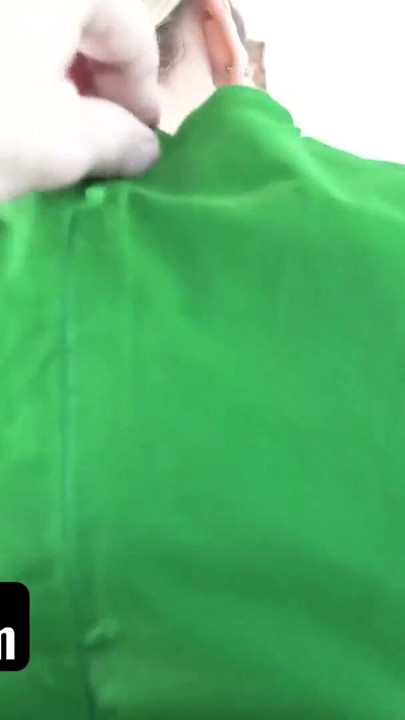 變態媽媽 - 淫蕩熟女 原始邊緣説明繼子用成熟的貓咪完善他的性技巧 | 短片 1