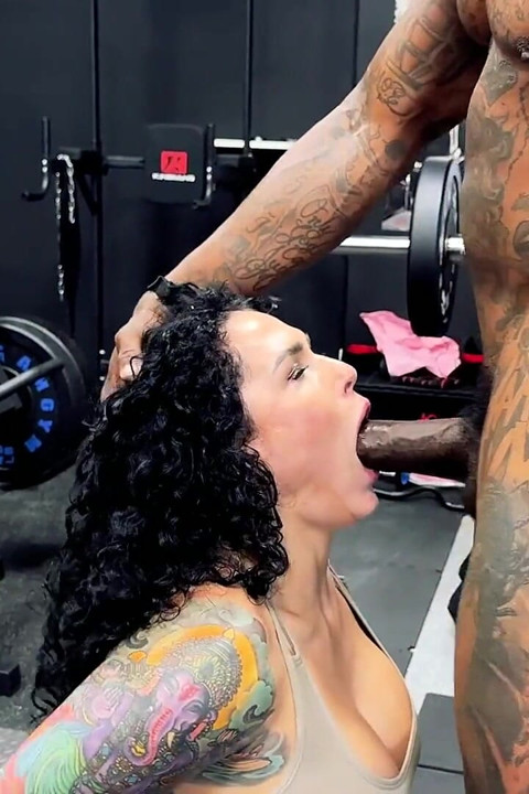 Jason Luv Drills His BBC Into Bianca Bailee's Little Pussy