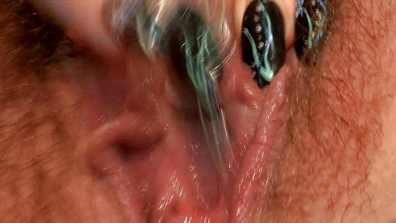 Horny German MILF Shoves Vibrator in Pussy & Moans Wild!