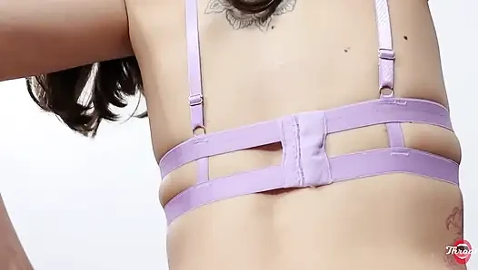 Seksi Kısa Bir Güzellikten Oral Seks