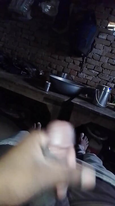 ソロインドのゲイ手コキ