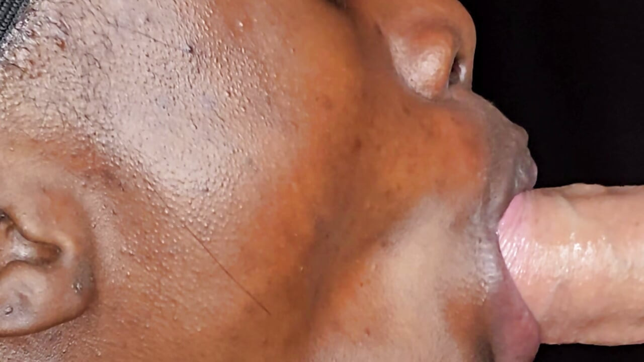 Close up playing a white dick by an ebony mouth