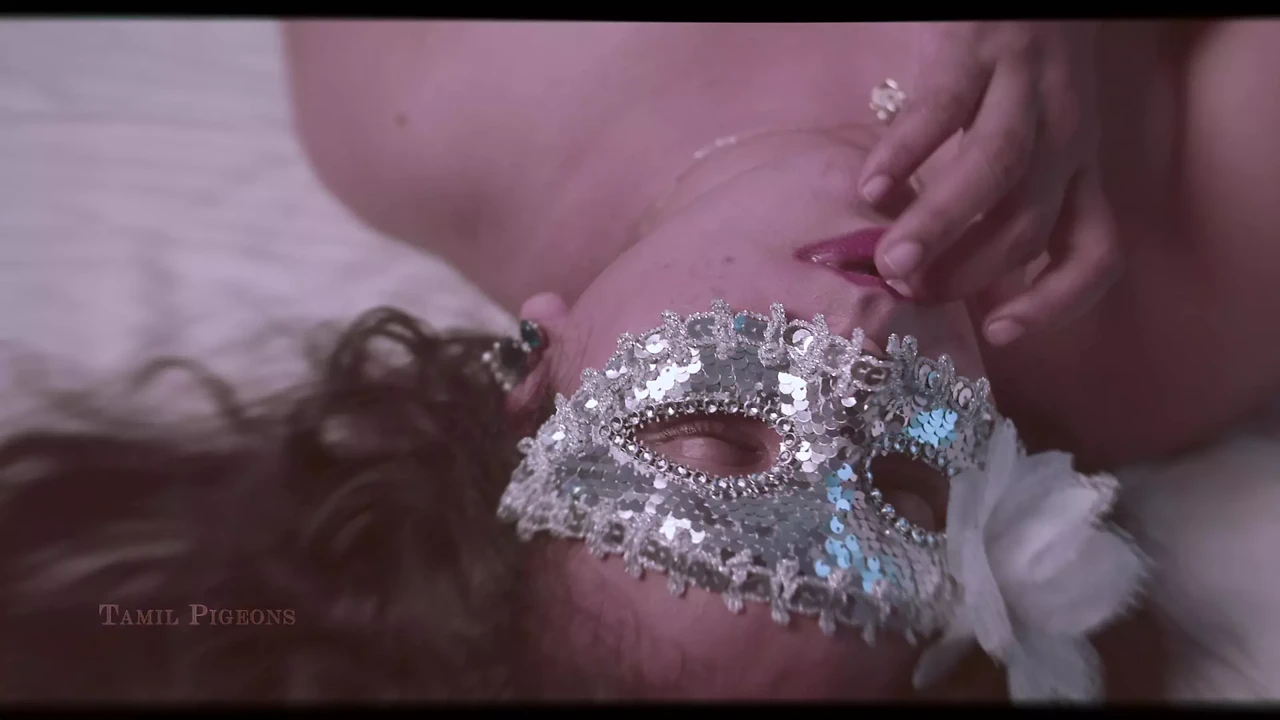 继女在家里诱惑，但没人发现，然后他开始手淫 🖤