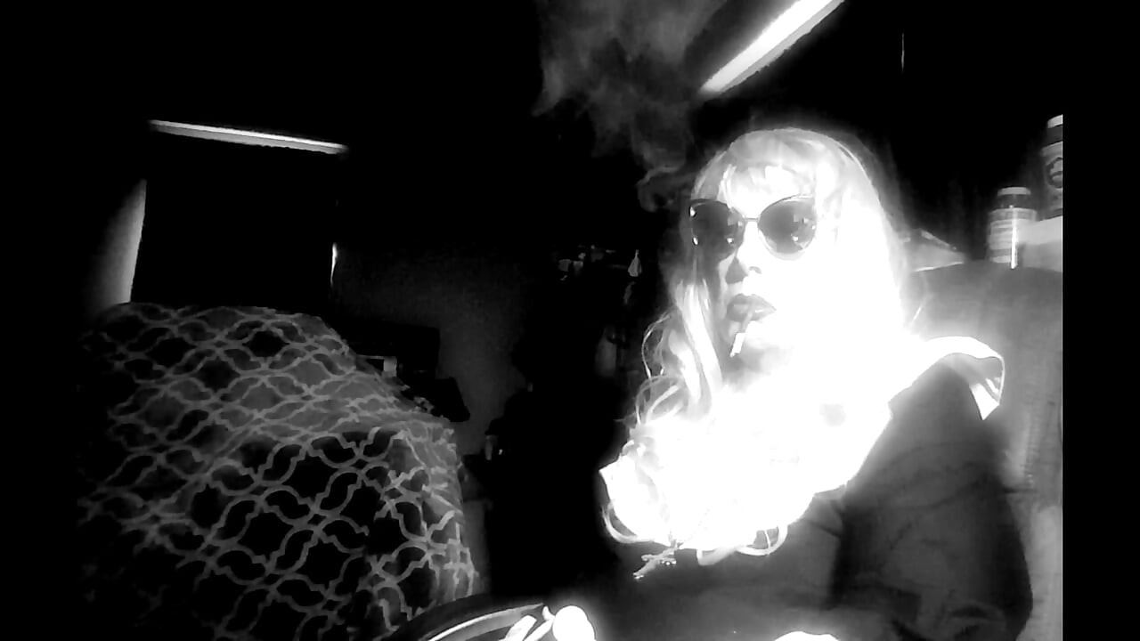 MATURE NUN LOVES TO JERK IT WHILE SMOKING VS120s AT HER COMPUTER DESK CD SISSY TG