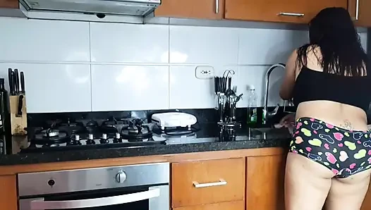 Seducing and fucking a delicious mature