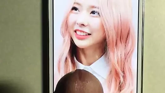 Loona vivi boşalma anısına