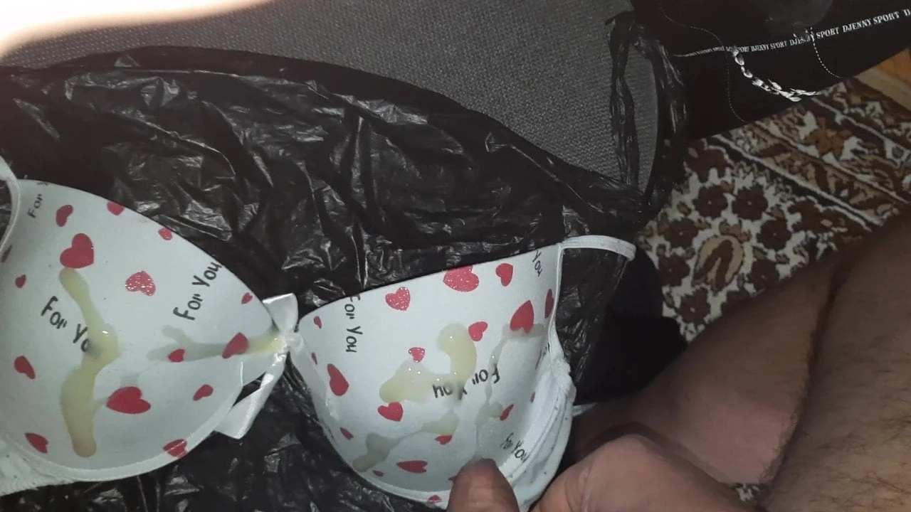 cum satin big cup bra