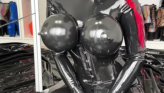 Давай делать всё вместе в тяжёлой резине