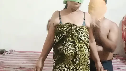 Hintli anty ile masti