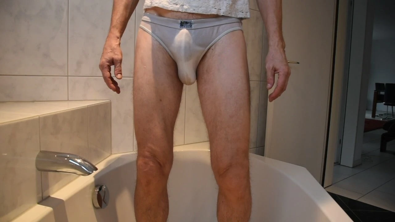 Mootna men bathatab