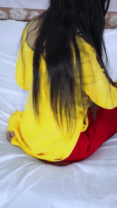 Paise nhi the to Meri soteli Ma ki Chut maarli ลุง ne ภาษาฮินดี chudai วิดีโอเซ็กซ์ | คลิป 1