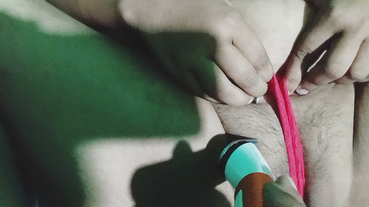 Pussy and Armpit Cleaning with best moment