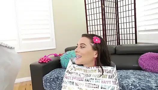 Lana rhoades liebt anal