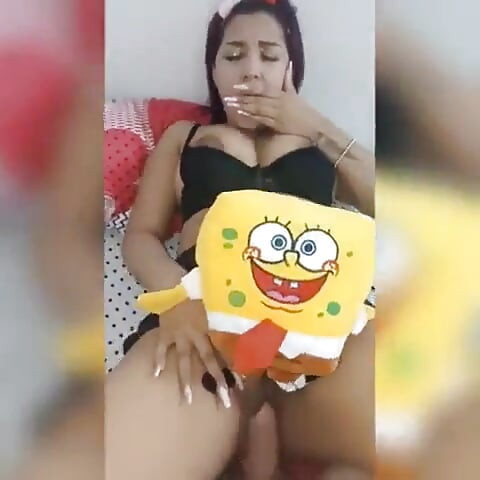 18-letnia brunetka duże sflaczałe cycki z Nowego Jorku Stany Zjednoczone ruchają wielkiego dickfddh swojego przyrodniego brata