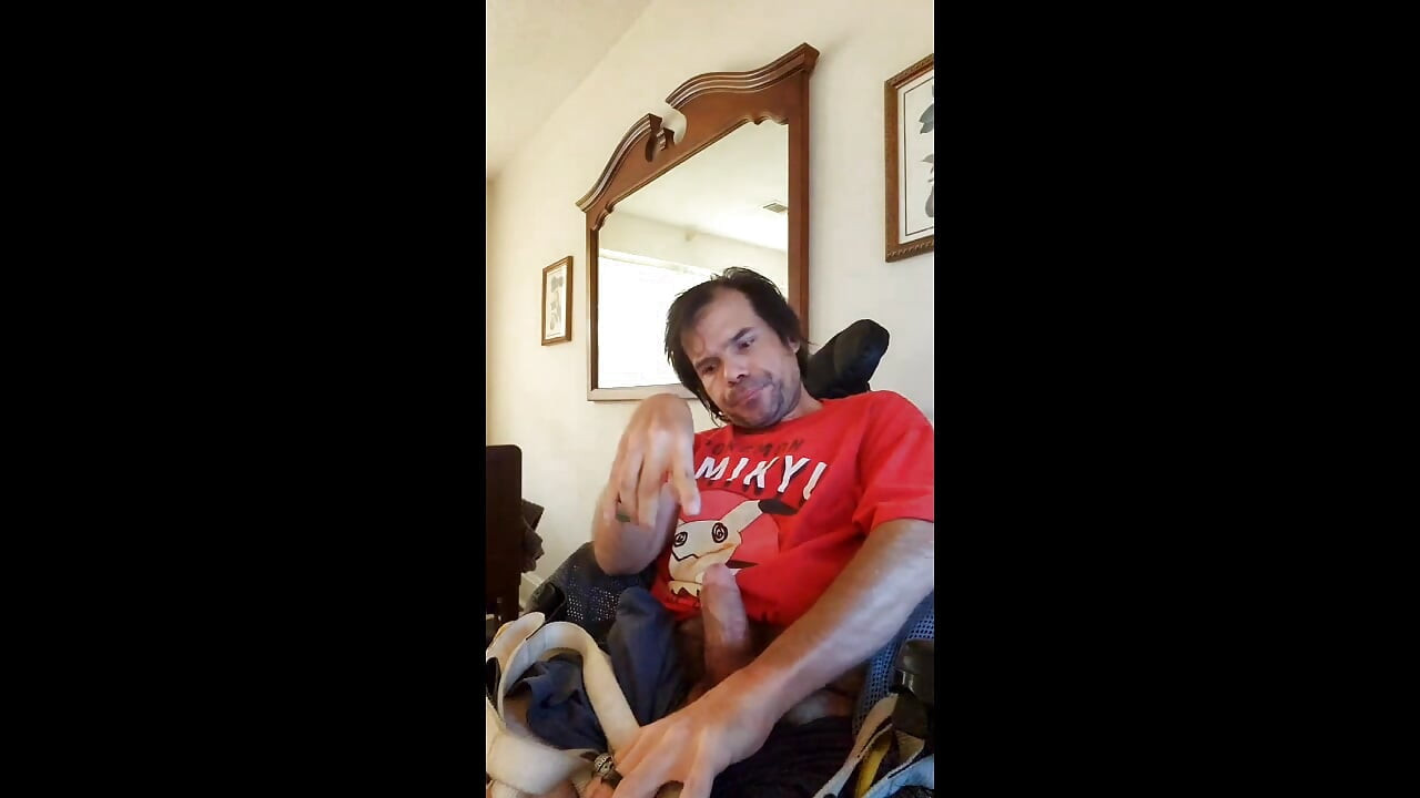 Kevy 69's A Laid back Orgasm Fun after Coffee