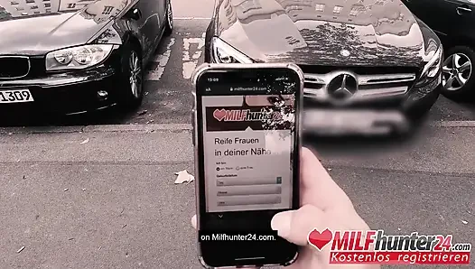 Adrienne Kiss wird von dem MILF-jäger in ihren schlampenplatz gestellt!