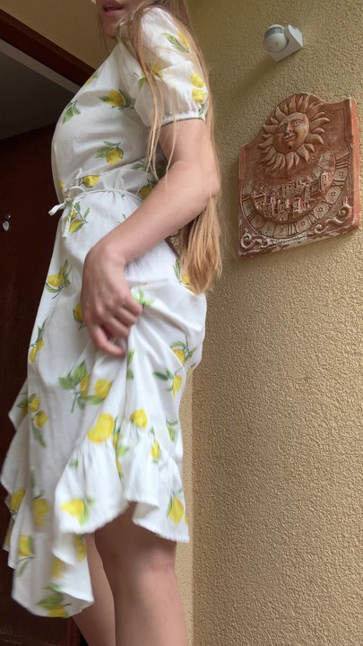 Você gosta do que o vestido está escondendo?