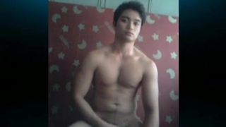 handsome boy shows wank on cam (45'')