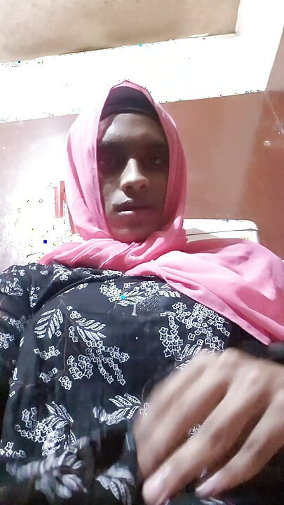 Desi shemale masterbation