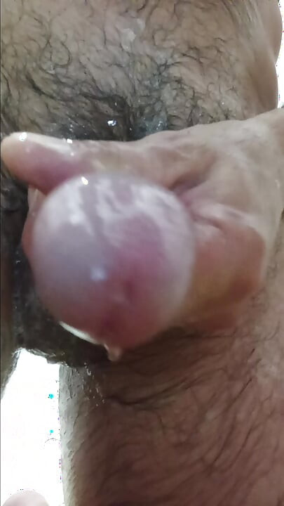 Hairy big in soap, very close!