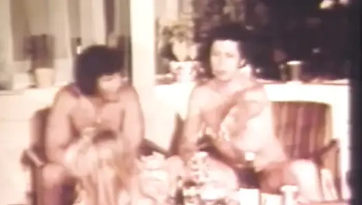 Сумасшедший винтажный лесбийский секс