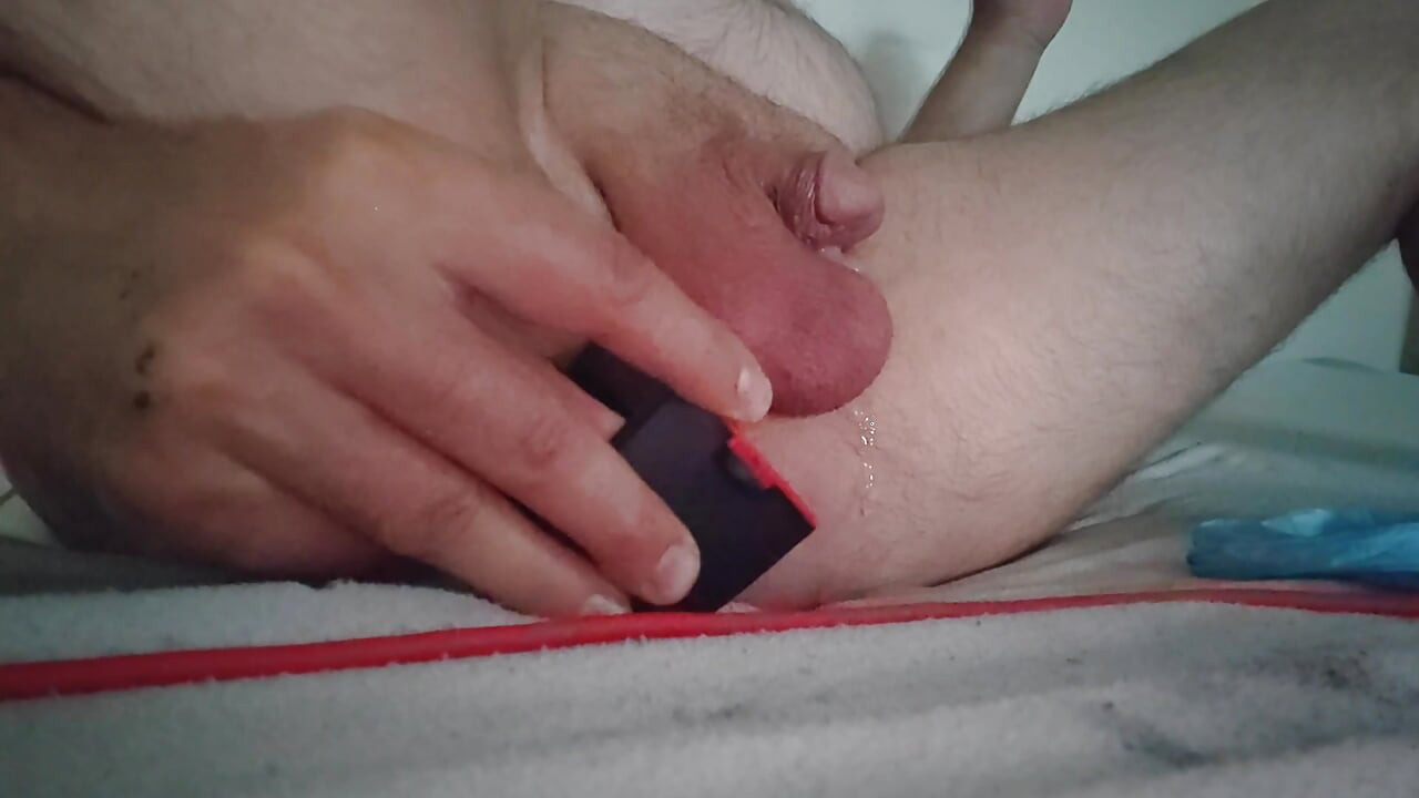 Smalleeey milk my Prostate