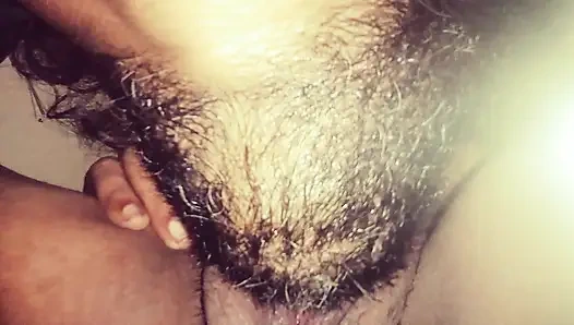 Сексуальная мачеха Tina одевается для своего пасыня