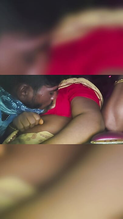 Κινηματογράφος Κινηματογράφος Κινηματογράφος Άγγιγμα βυζιά πιπιλίζουν Ταμίλ νοικοκυρά