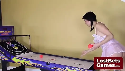 Alisha и Selina против Helena & Starli на стриптизе, Skee Ball