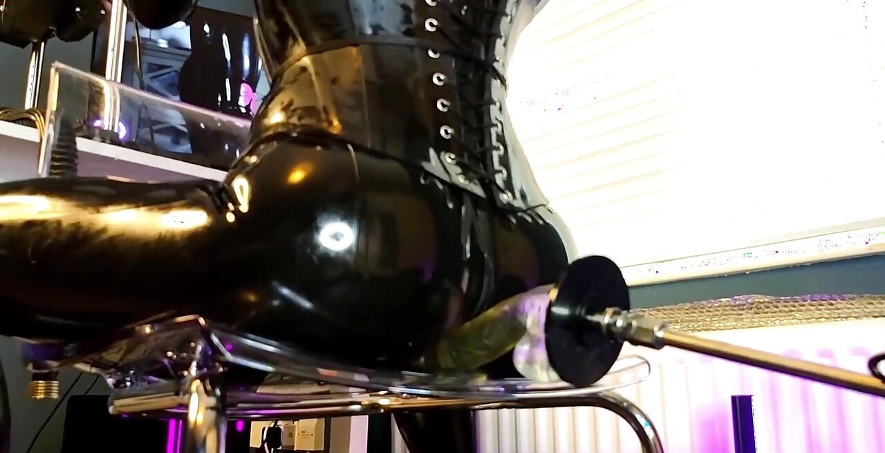 Muñeca de látex