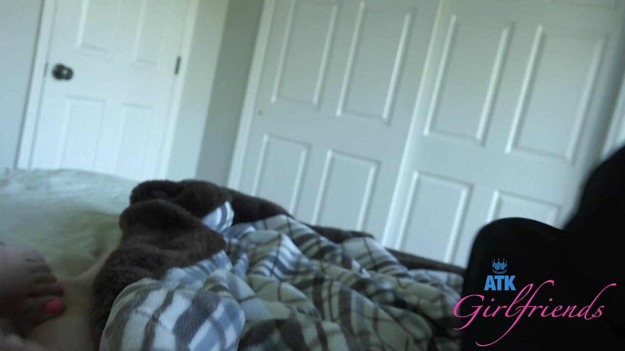 After years, Lily shows up desperate to pee, yo drive watching sunset, then she sucks and rides you till I creampie her pussy
