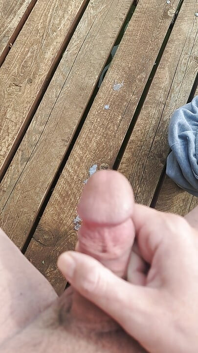 Outdoor ejaculate