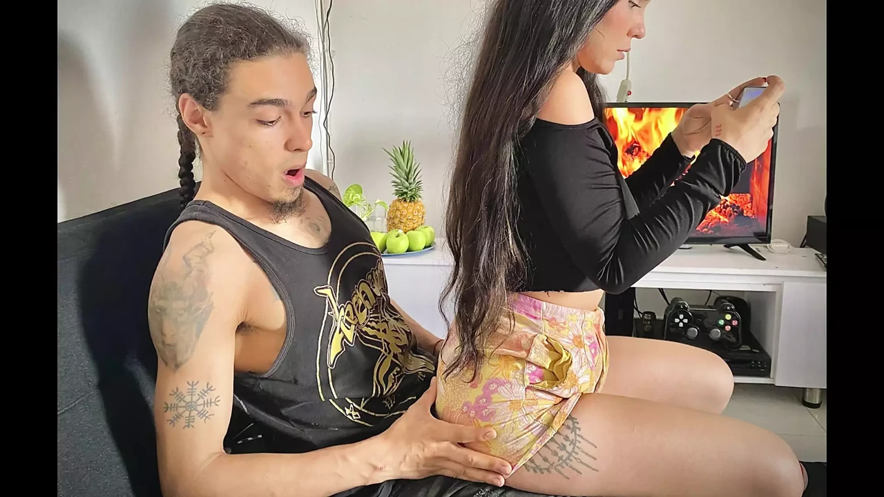 MY HOT NEIGHBOR WANTS ME TO TEACH HER HOW TO PLAY WITH MY PHONE!! - He sits on top of me!!