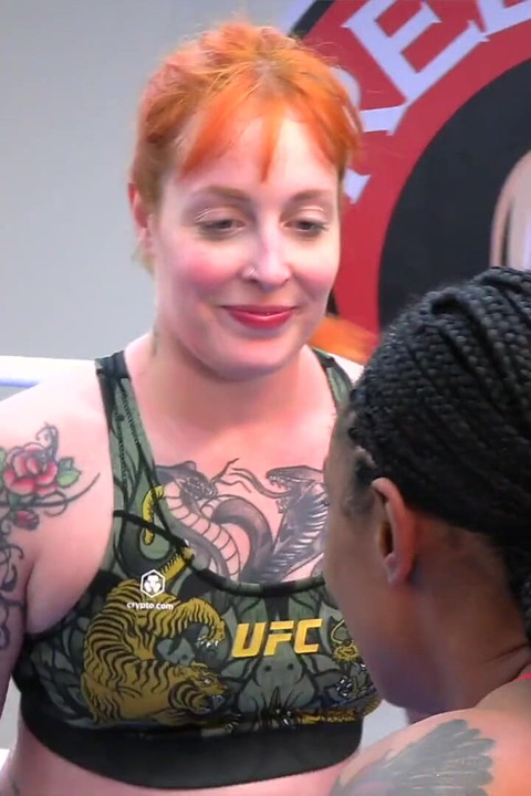 Lola Marie Vs Mel Fire