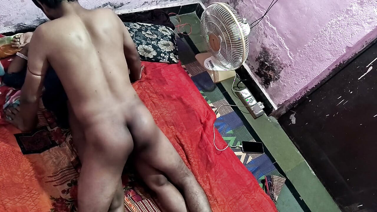 Видео первого брачного ночи с мачехой только на xHamster