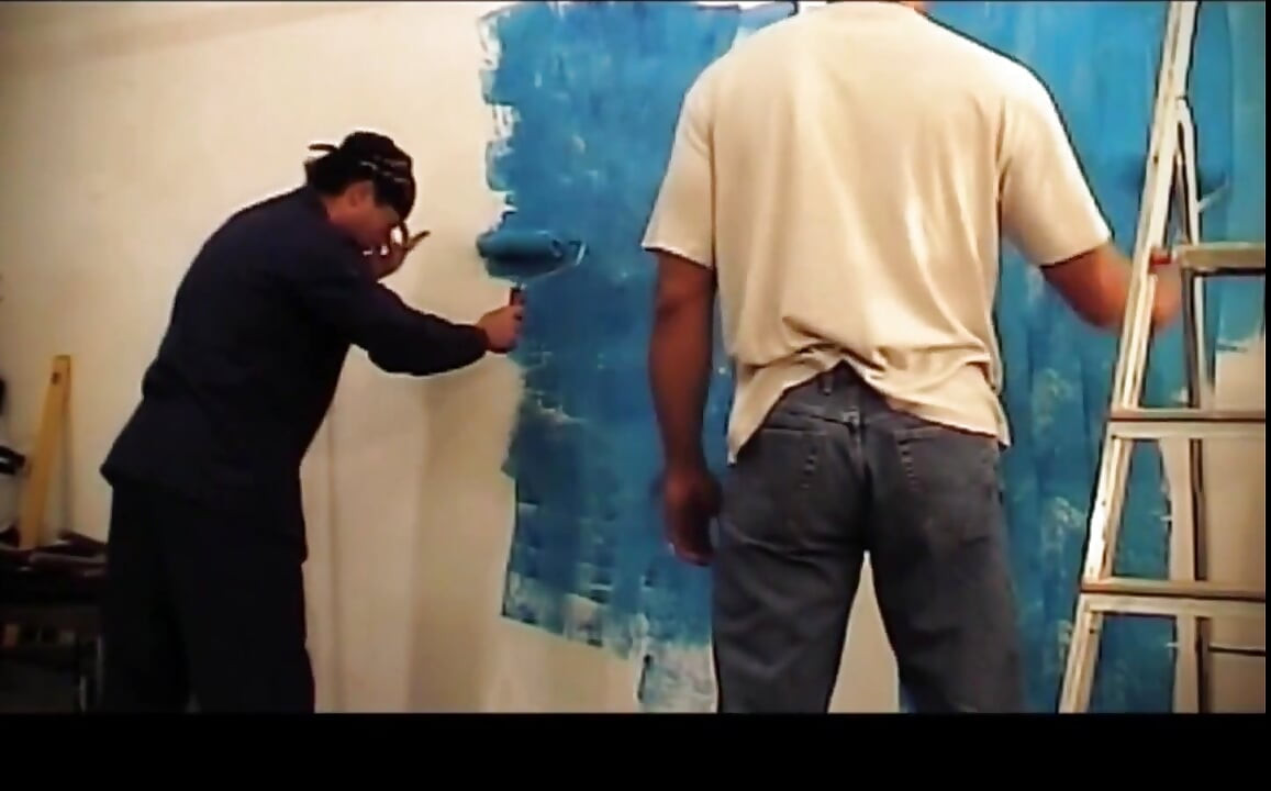 Penembusan berganda dengan pancutan mani di dalam pantat untuk MILF blonde yang hebat