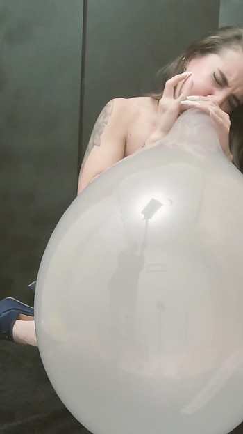 BTS + b2p merokok Ballonspop Funnyface bogel