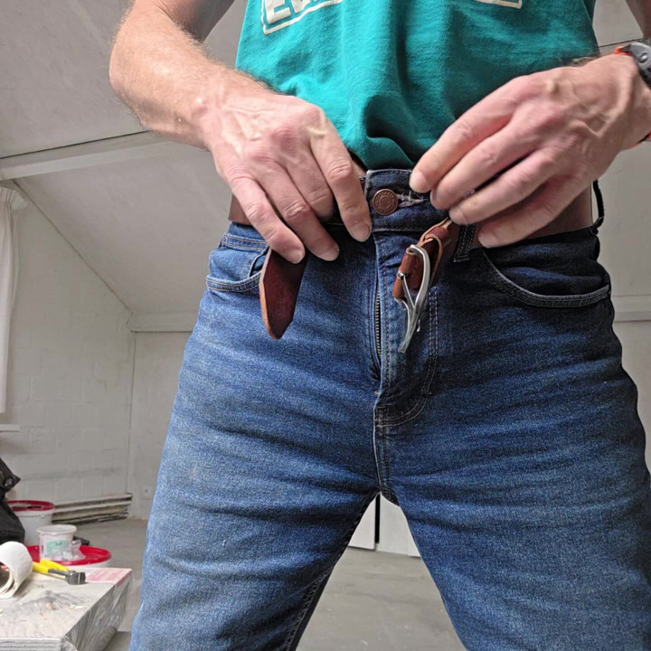 My cock doesn't fit in my underpants
