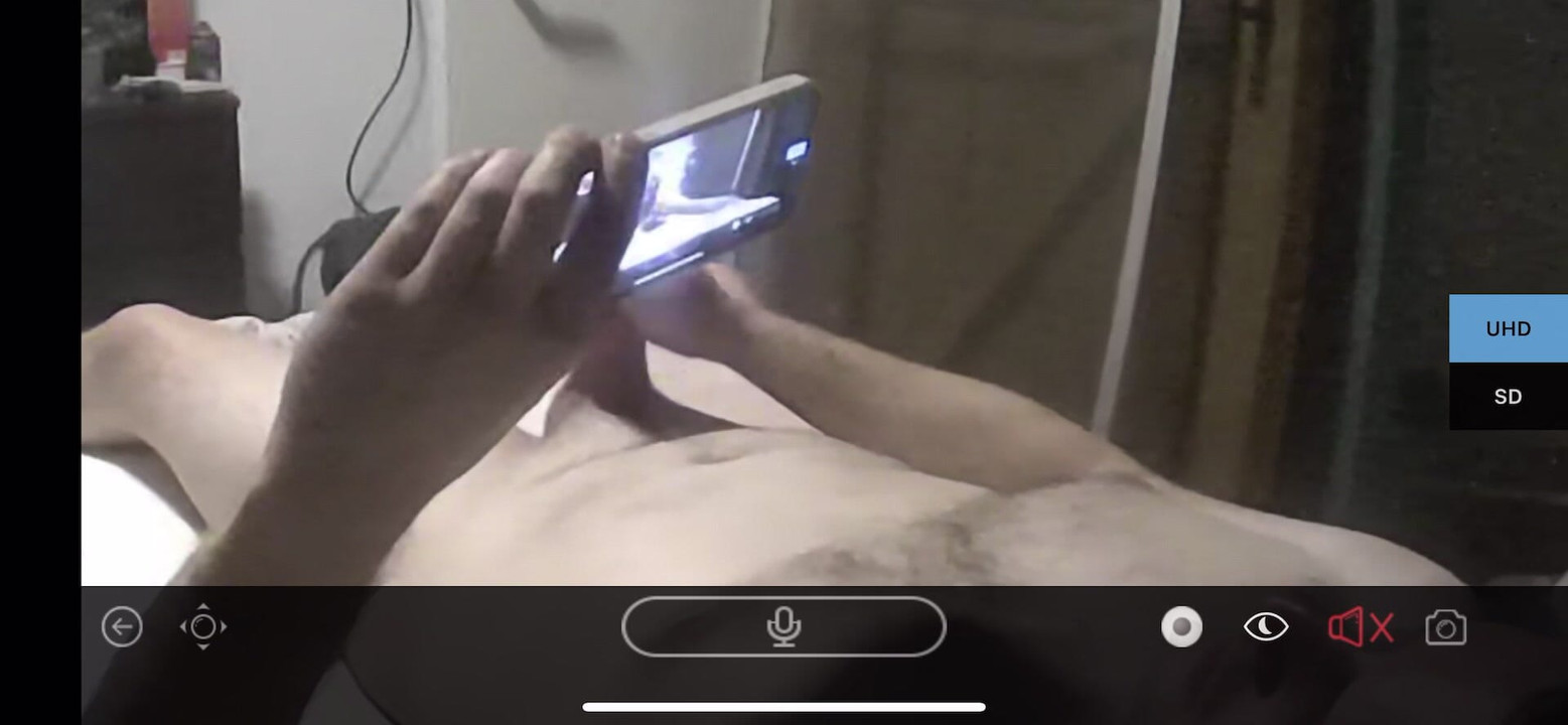Gledam se kako masterbate. Testiranje moje nove kamere budilice