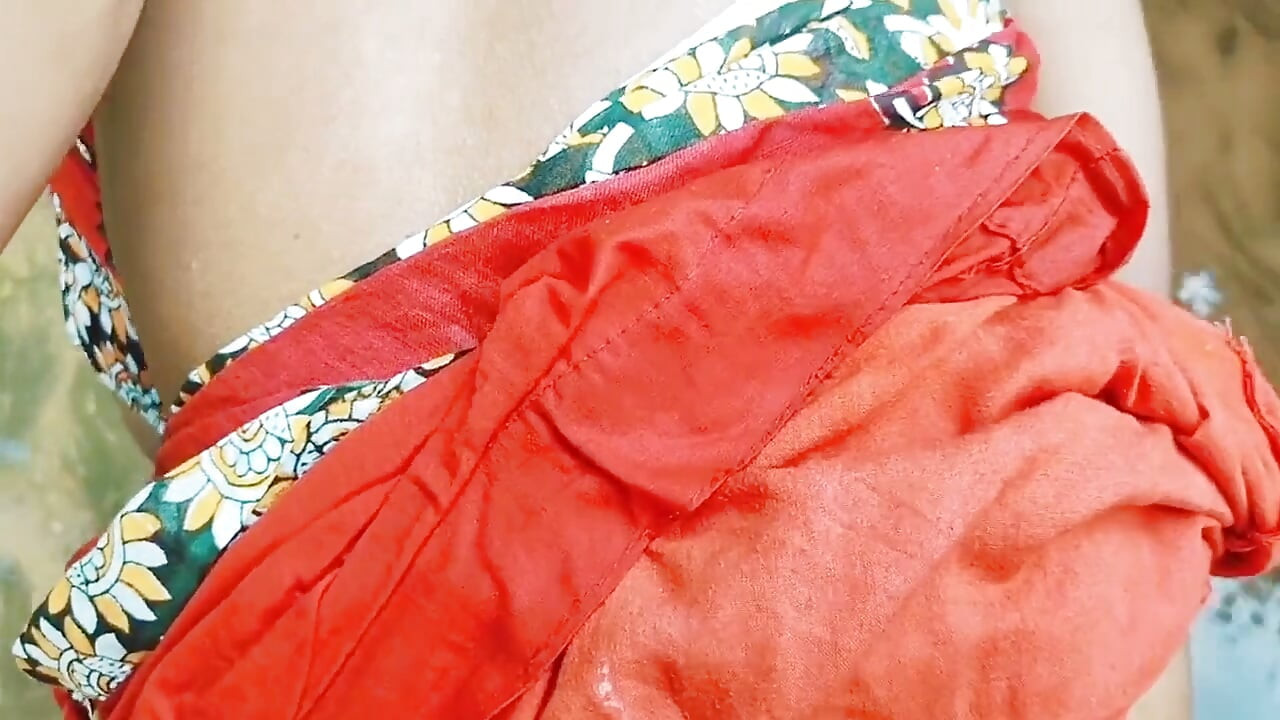 Desi żona fuking na zewnątrz piesek Styl Hardcore głośno moning