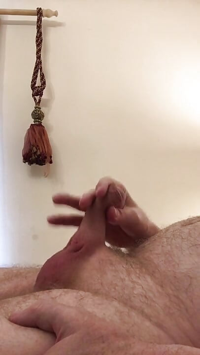 cumming loudly