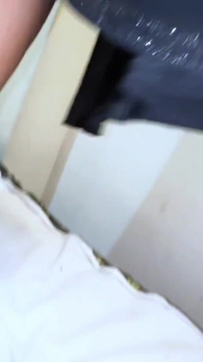 在沙特阿拉伯操一个大屁股美丽的穆斯林热辣女仆 - 第一人称视角性爱 | 短片 1