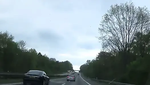 Hinter den Kulissen in Gelsenkirchen Deutschland! Schau zu, wie wir reisen, bereitet uns auf ein Foto / Videoshooting vor und schau, wie geil wir sind