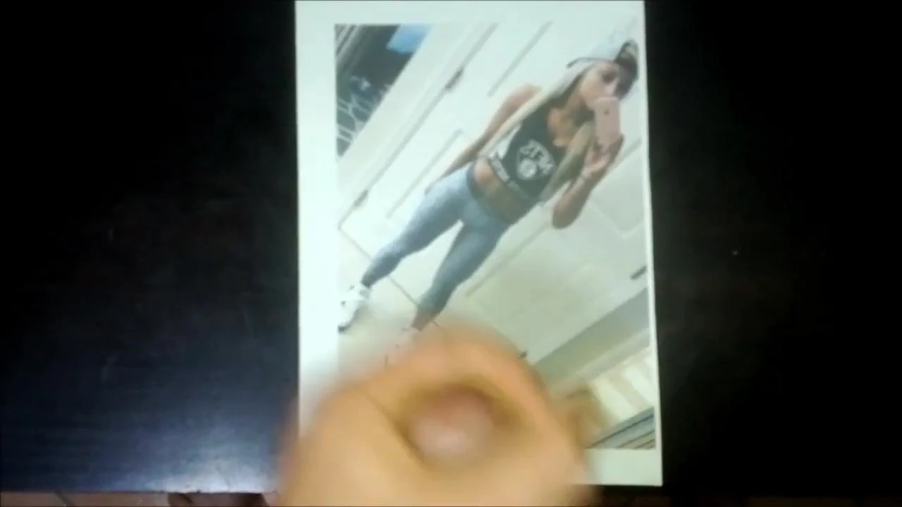 Liv morgan cum hyllning #1