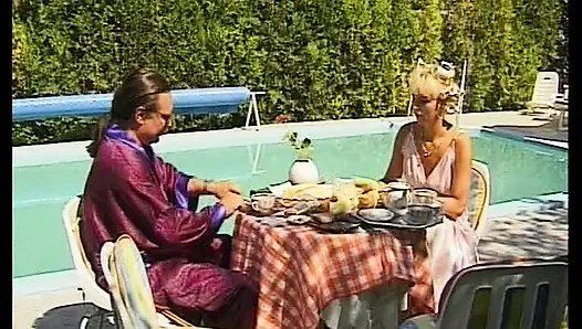 Alman Kapılarının Arkasında Özenle Siktir Edilir - Tam Film