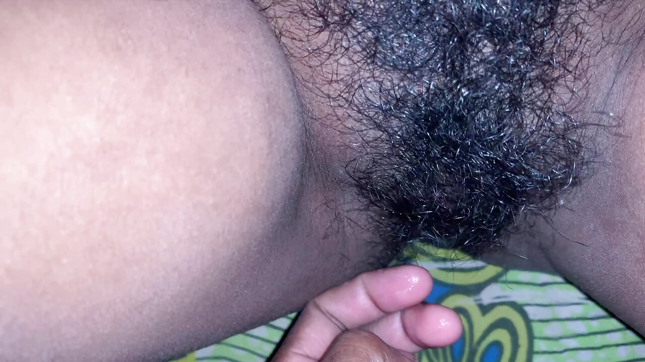 Minha meia-irmã mais velha estava com raiva, minha meia-irmã me disse meu pau grande com força, vídeo viral hindi quente bhabi